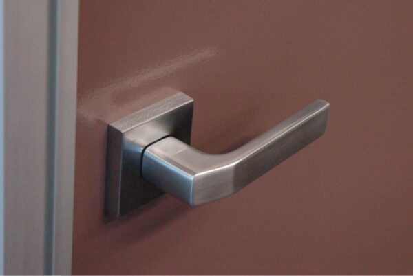 Zanda Quattro Door Handle - Image 4